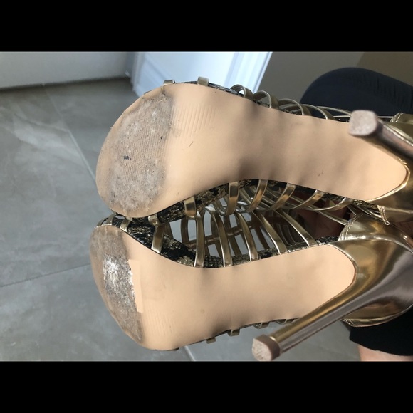 Steve Madden Gold Strappy 5” Heels - Picture 4 of 8